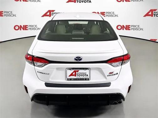 2024 Toyota Corolla Hybrid SE