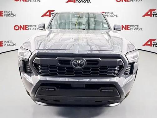 2025 Toyota Tacoma Hybrid TRD Off Road