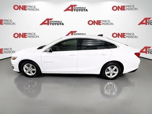 Summit White 2023 Chevrolet Malibu 1LS