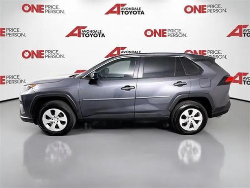 2022 Toyota RAV4 LE