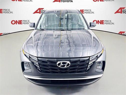 2022 Hyundai TUCSON SE
