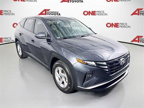2022 Hyundai TUCSON SE