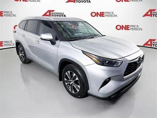 2024 Toyota Highlander XLE