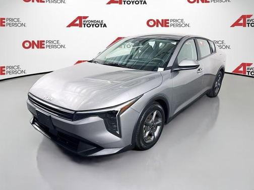 Steel Gray 2025 Kia K4 LXS