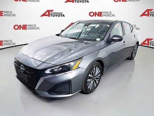 Gun Metallic 2025 Nissan Altima SV FWD