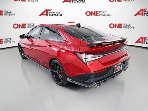 Ultimate red 2025 Hyundai ELANTRA N Base