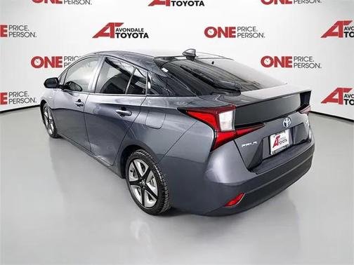 2021 Toyota Prius XLE