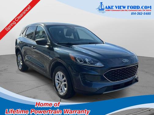 2022 Ford Escape SE