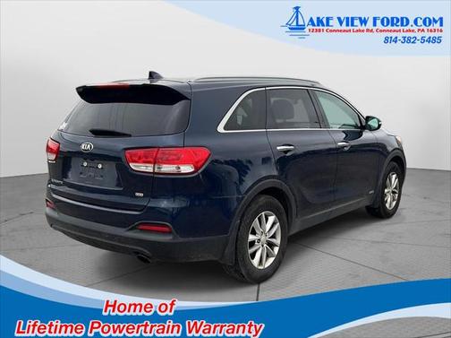 2018 Kia Sorento LX