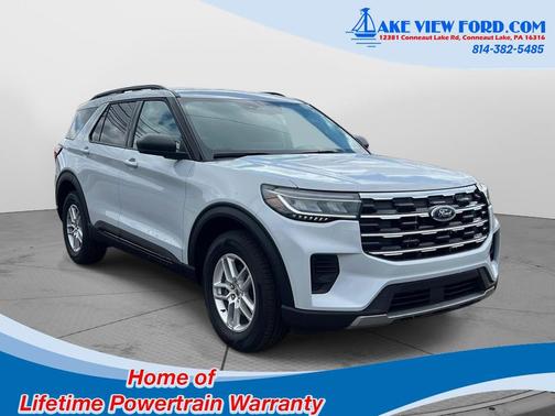 Space White Metallic 2026 Ford Explorer Active