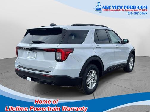 Space White Metallic 2026 Ford Explorer Active