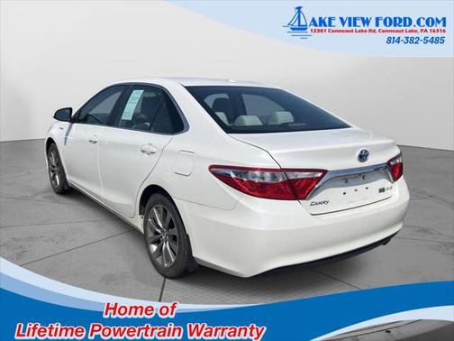 2017 Toyota Camry Hybrid XLE