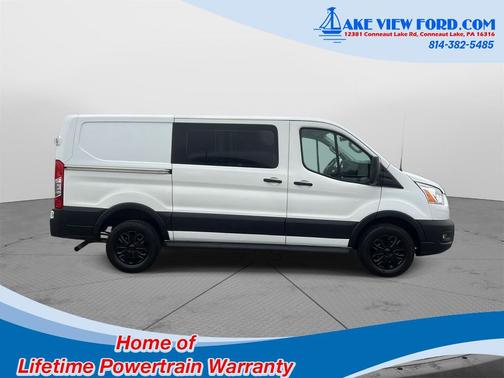 2022 Ford Transit-250 Base