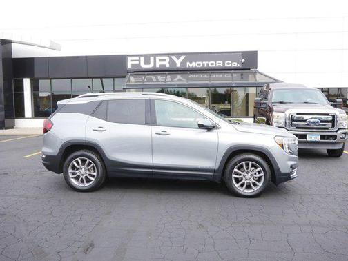 2024 GMC Terrain SLT
