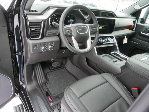 2026 GMC Sierra 3500 Denali