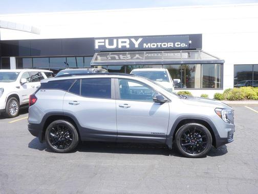 Sterling Metallic 2024 GMC Terrain SLE