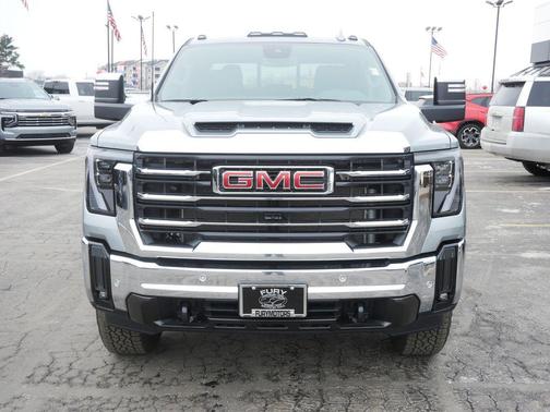 2026 GMC Sierra 3500 SLT