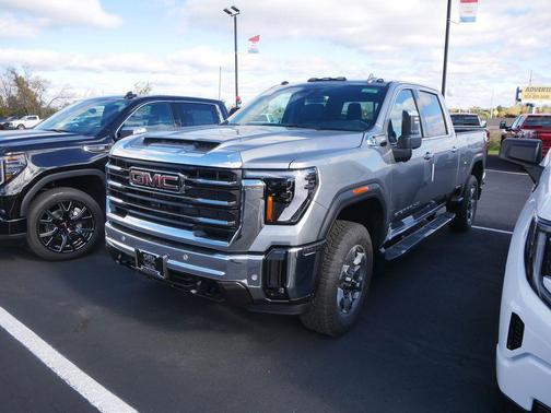 2026 GMC Sierra 3500 SLT