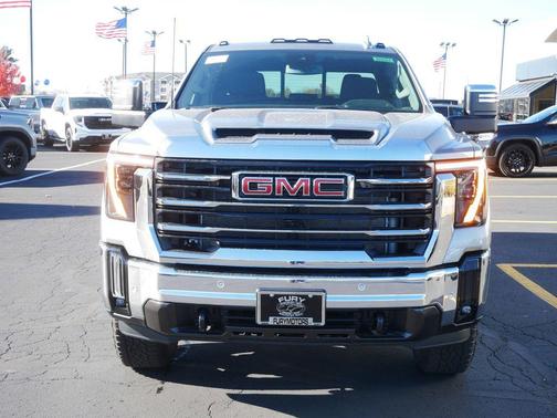 2026 GMC Sierra 3500 SLT