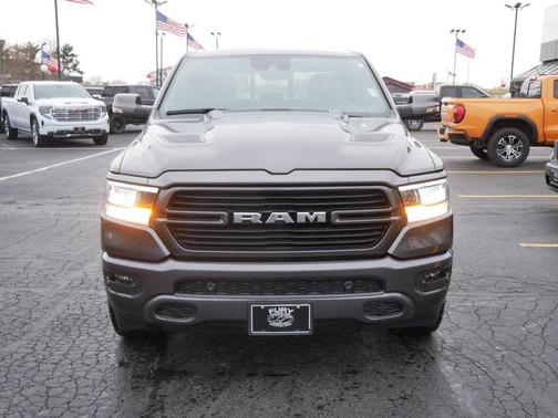 Granite Crystal Metallic Clearcoat 2024 RAM 1500 Laramie