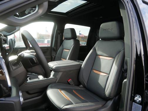 2026 GMC Sierra 3500 AT4