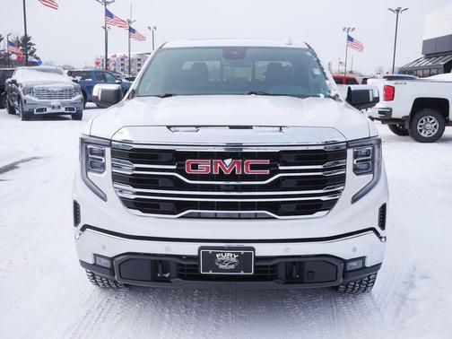 2022 GMC Sierra 1500 SLT