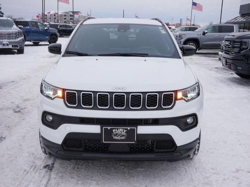 2024 Jeep Compass Latitude Lux
