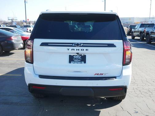 2023 Chevrolet Tahoe 4WD RST