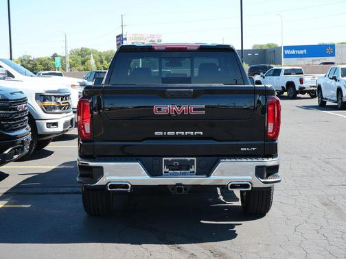 Onyx Black 2026 GMC Sierra 1500 SLT