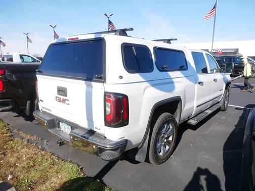2017 GMC Sierra 1500 SLT