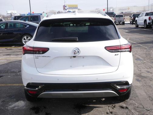 2023 Buick Envision Essence AWD