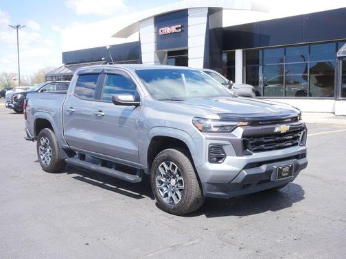 Gray 2024 Chevrolet Colorado LT