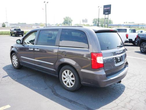 Granite Crystal Metallic Clearcoat 2015 Chrysler Town & Country Touring