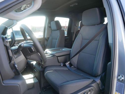 2026 GMC Sierra 3500 SLE