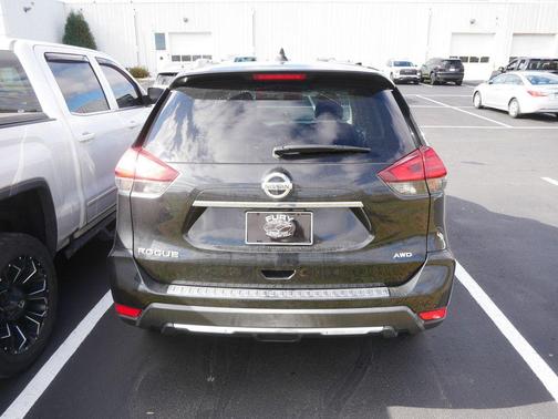 2017 Nissan Rogue S
