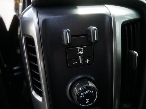 Graphite Metallic 2018 Chevrolet Silverado 1500 LTZ