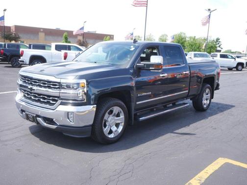 Graphite Metallic 2018 Chevrolet Silverado 1500 LTZ