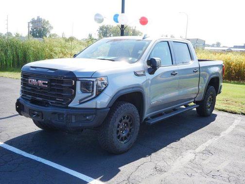 2023 GMC Sierra 1500 AT4X