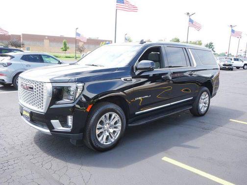 2023 GMC Yukon XL Denali