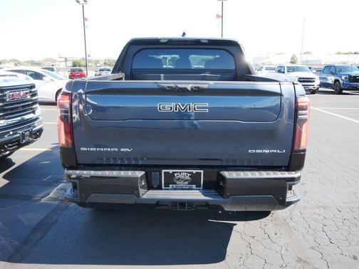 2025 GMC Sierra EV Extended Range Denali