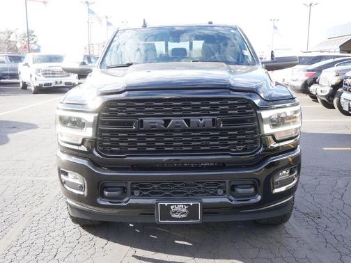 2022 RAM 2500 Big Horn Mega Cab 4x4 6'4'' Box