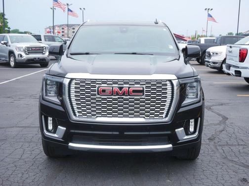 Black 2021 GMC Yukon Denali
