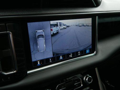 Black 2021 GMC Yukon Denali