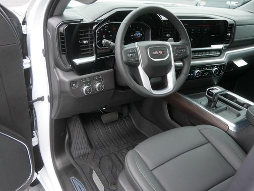 Summit White 2026 GMC Sierra 1500 SLT