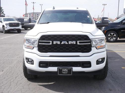 Bright White Clearcoat 2023 RAM 2500 Big Horn Crew Cab 4x4 6'4' Box