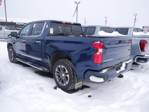 2022 Chevrolet Silverado 1500 High Country