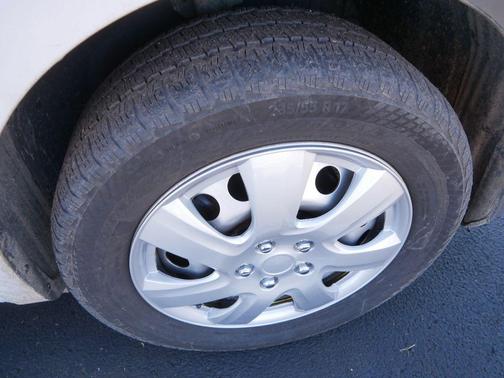 2016 Mercedes-Benz Metris Base