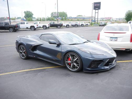 Shadow Gray Metallic 2021 Chevrolet Corvette Stingray w/3LT