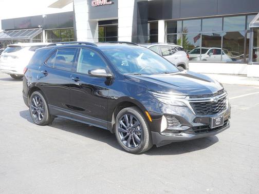 Mosaic Black Metallic 2022 Chevrolet Equinox AWD RS