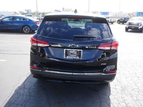 Mosaic Black Metallic 2022 Chevrolet Equinox AWD RS